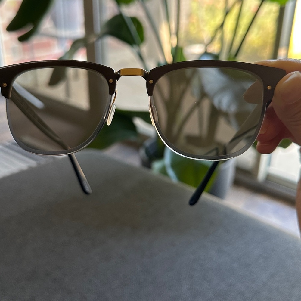 Illesteva Black Sunglasses - Picture 6 of 13